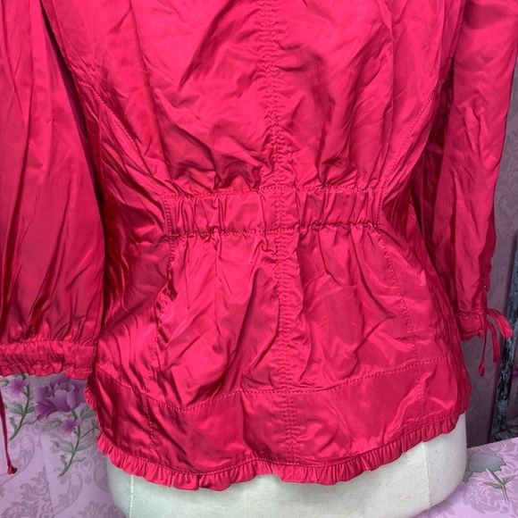 🌹 White House Black Market 🌹 Women's Cherry Red Satin Ruffle Jacket - Picture 8 of 12